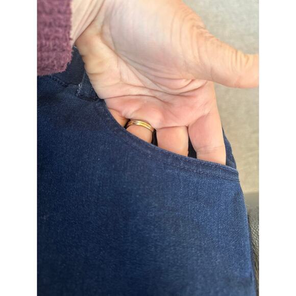 Beta brand dark wide leg pull on stretch jeans XL - Picture 7 of 9